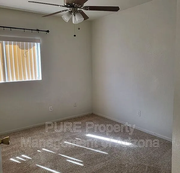 673 S Porter St — Photo 9