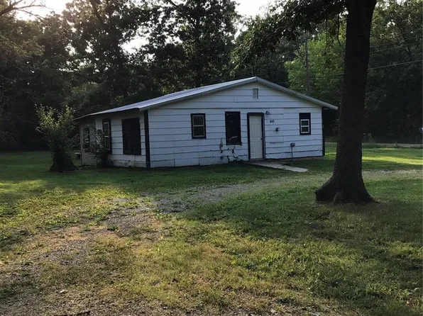 963 W Lakeshore Dr, Bismarck, MO 63624