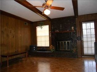 3488 Fox Leigh Dr, Memphis, TN 38115