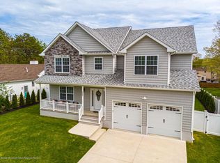 229 Yeoman Rd, Manahawkin, NJ 08050