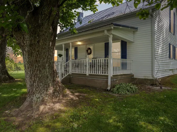 1672 Bladeston Dr, Brooksville, KY 41004