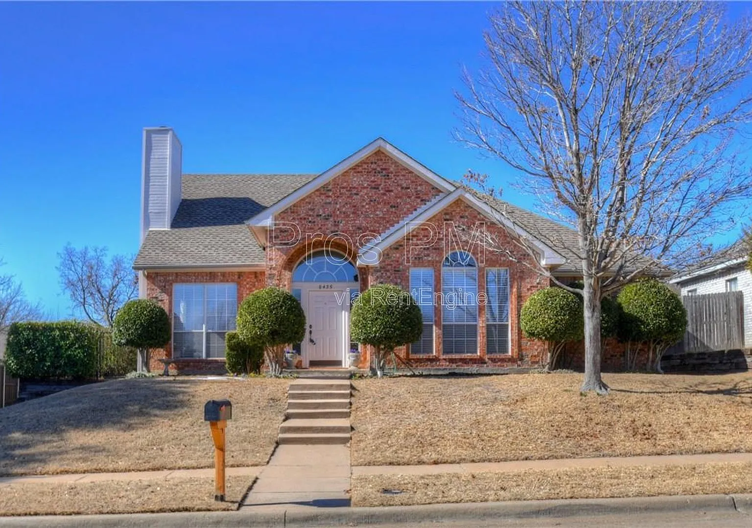 3 bed, 2.5 bath, 2063 sqft, $2,599 — Photo 1