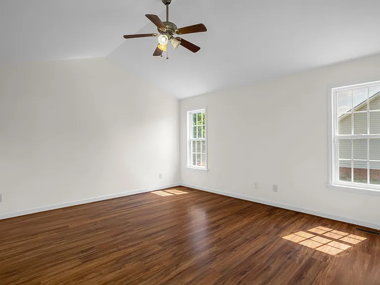 46 Bayberry Ln — Photo 19