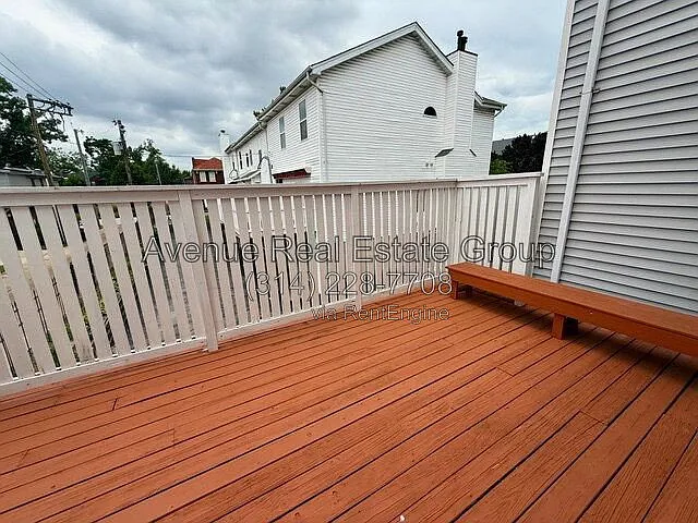 5776 Kingsbury Pl — Photo 10