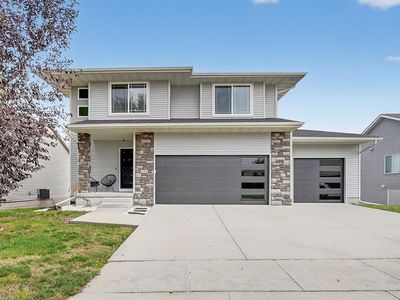 424 SE 12th St, Grimes, IA, 50111