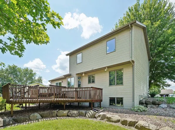 232 Sunrise COURT, Deerfield, WI 53531