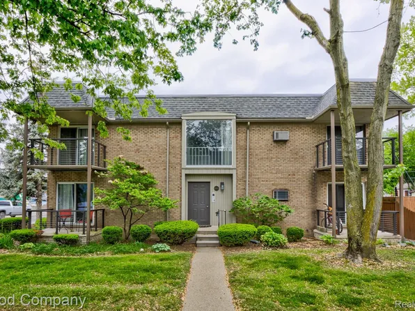1705 E Forteen Mile Rd Unit D, Birmingham, MI 48009