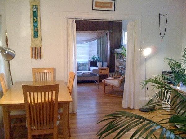 2nd image of 2007 Prince St APT C