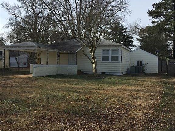 5th image of 8213 Edwin Dr