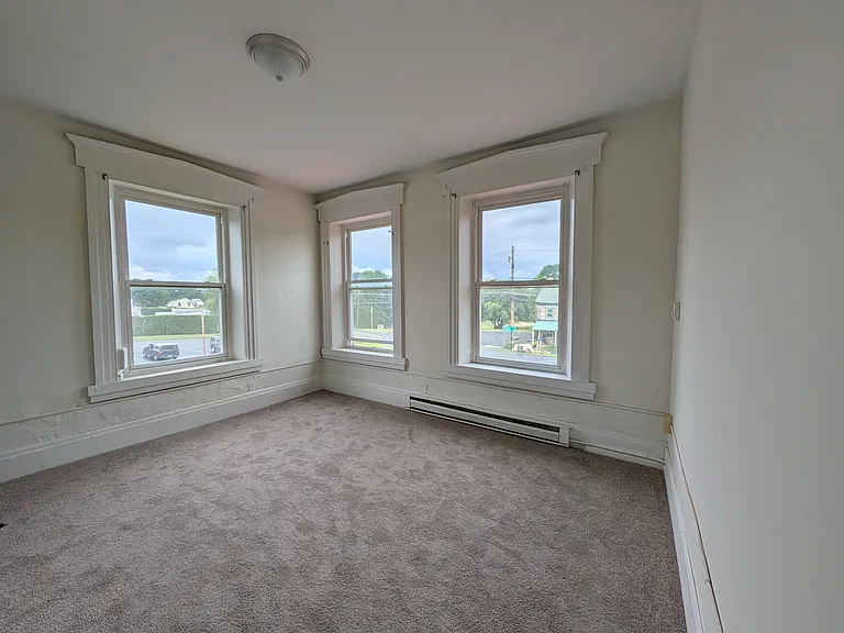 10 Lobachsville Rd #3 — Photo 8