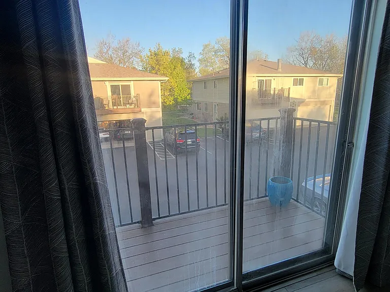 1250 S Monaco Pkwy #64 — Photo 8