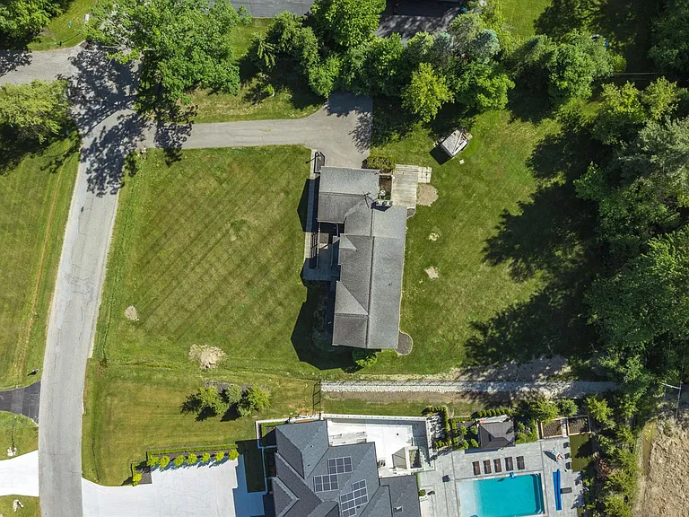 6096 Darramoor Rd — Photo 49