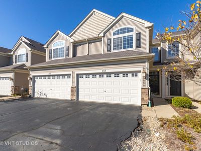 707 S Jade Ln, Round Lake, IL, 60073