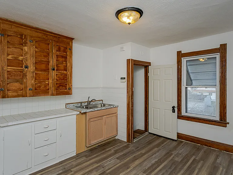 243 E Weber St #2 — Photo 13