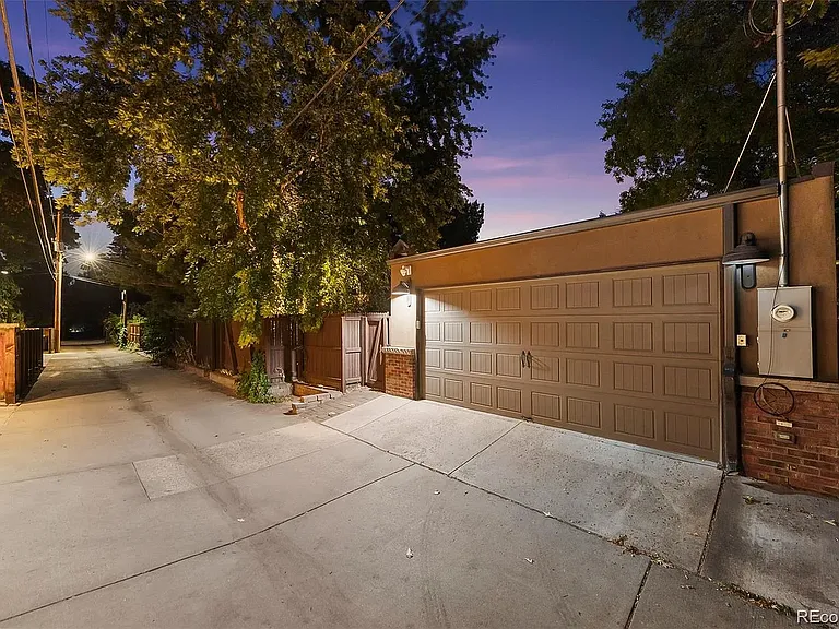S Williams St — Photo 41