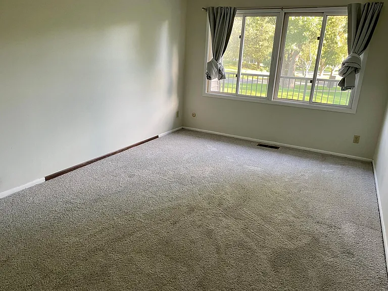1342 Arden View Dr — Photo 9