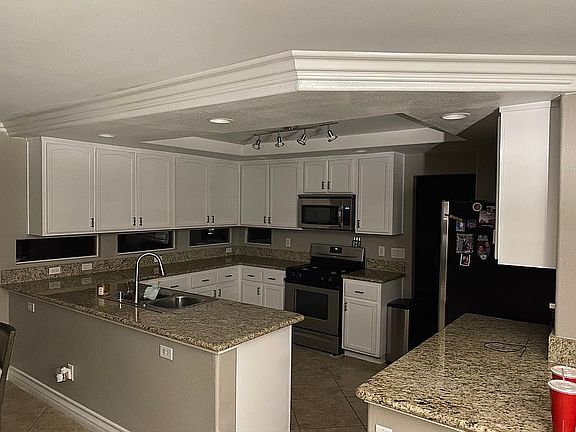 2nd image of 674 Lynmar Ct