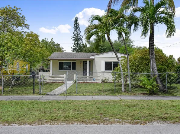 180 Seaman Ave, Opa Locka, FL 33054