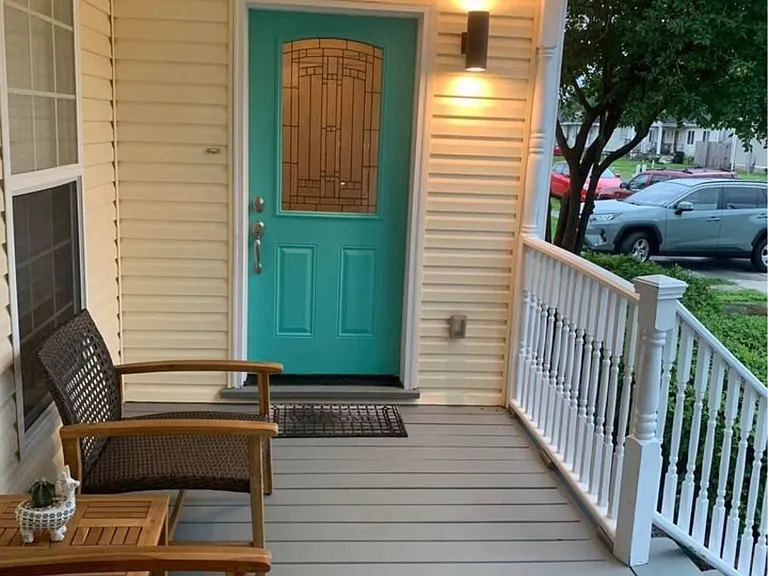 705 Community St — Photo 2
