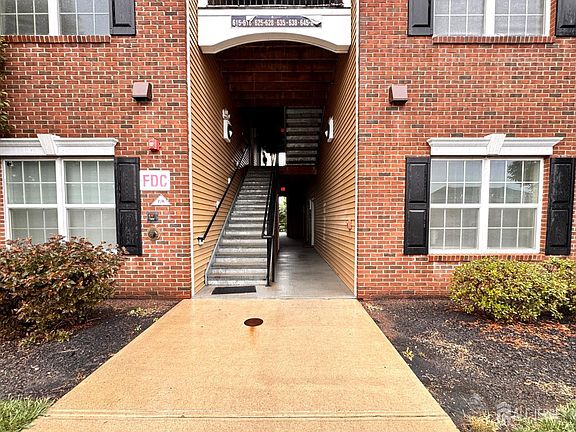 3rd image of 618 Strassle Way