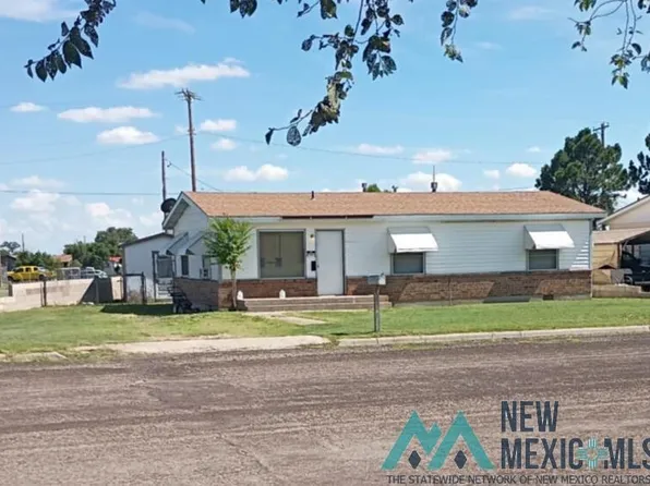 714 Locust St, Clayton, NM 88415