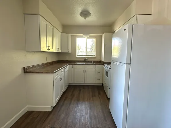 65 Mina Ave APT C, Red Bluff, CA 96080