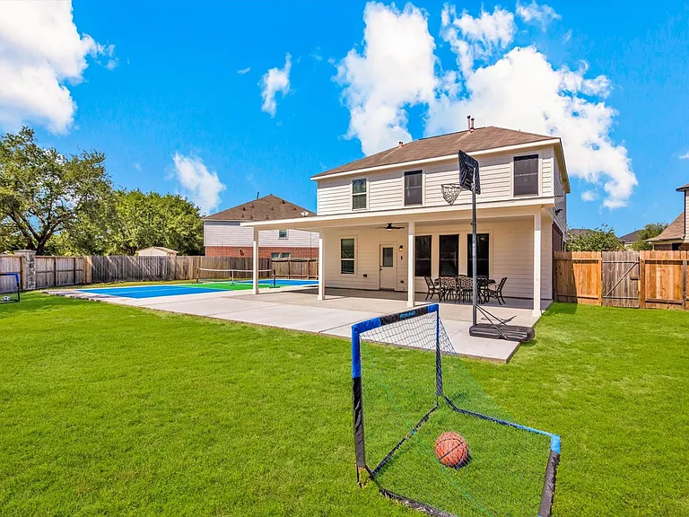 1722 Sun Point Ct — Photo 37