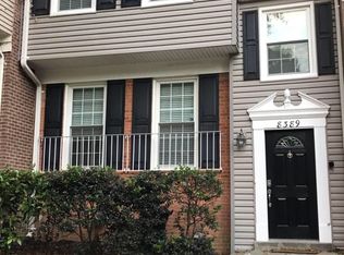 8389 Uxbridge Ct, Springfield, VA 22151