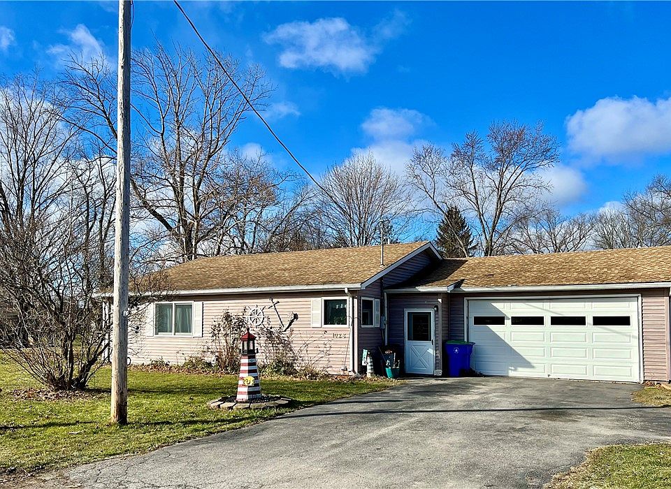 1028 Point Breeze Rd, Kent, NY 14477 Zillow