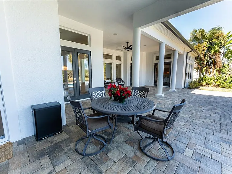 2041 Lake Fischer Cove Ln — Photo 37