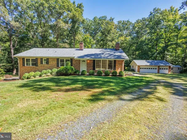16706 Cedarforest Rd, Brandywine, MD 20613