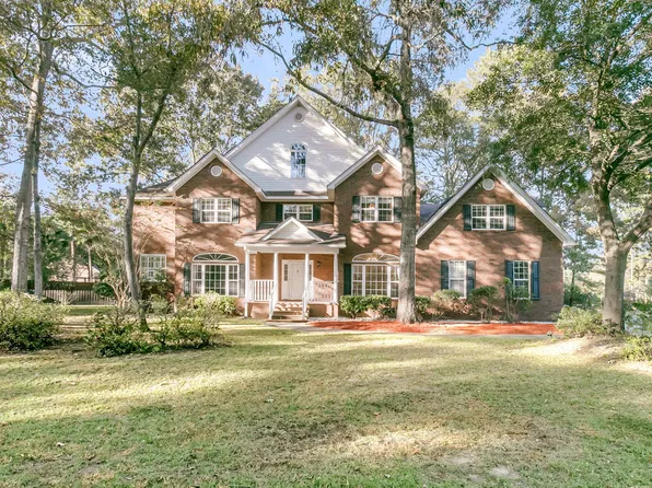 4201 Meadowbrook Ct, North Charleston, SC 29420