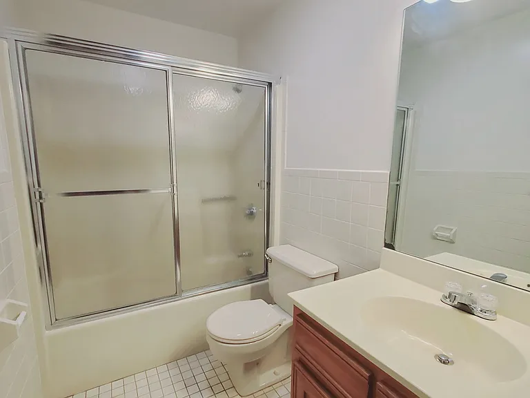 55 Glenbrook Rd #A — Photo 6