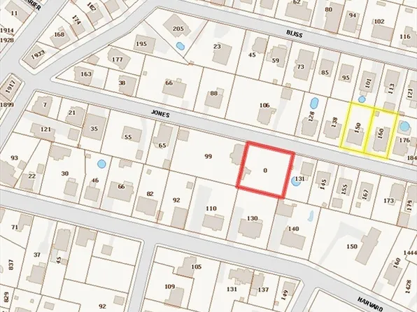 40 Jones St #B, Fall River, MA 02720