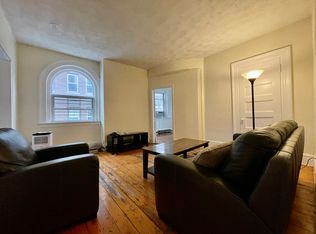 186 Naples Rd #U3, Brookline, MA 02446