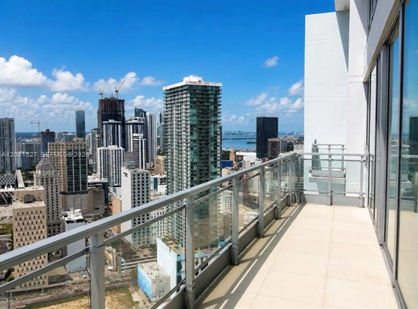 90 SW 3rd St cu-PH08, Miami, FL 33130 — Photo 3