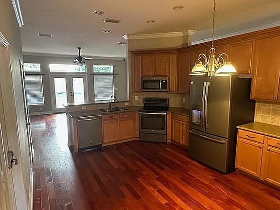 4th image of 30413 Forest Parke Dr