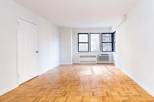 Rented by Halstead Real Estate | media 2