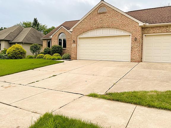 4th image of 3705 Bristol Dr