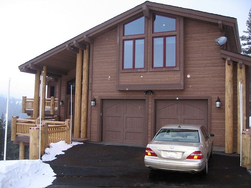 1st image of 230 Sorrel Ct