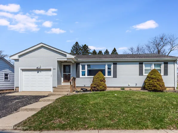 284 Washington Ave, Hampshire, IL 60140