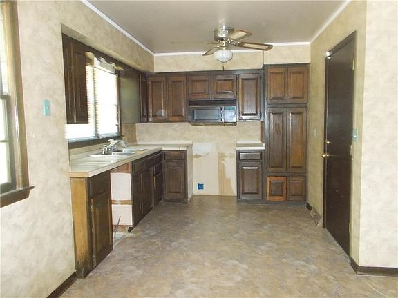 4th image of 2212 N 68th St