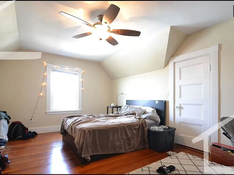 75 Leicester St #2 — Photo 8