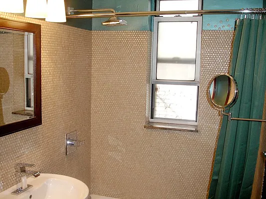 Rented by Minetta Lane Realty Corp | media 12