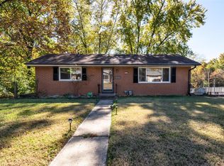 904 Pennsylvania St, Collinsville, IL 62234