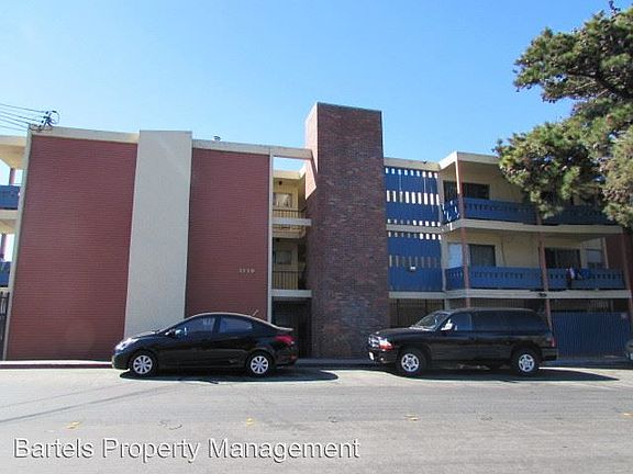 3rd image of 1230 Brookside Dr APT 26