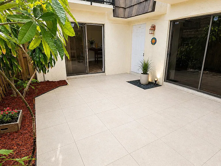 1534 Forest Lakes Cir #D — Photo 1