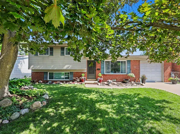 2857 Verle Ave, Ann Arbor, MI 48108