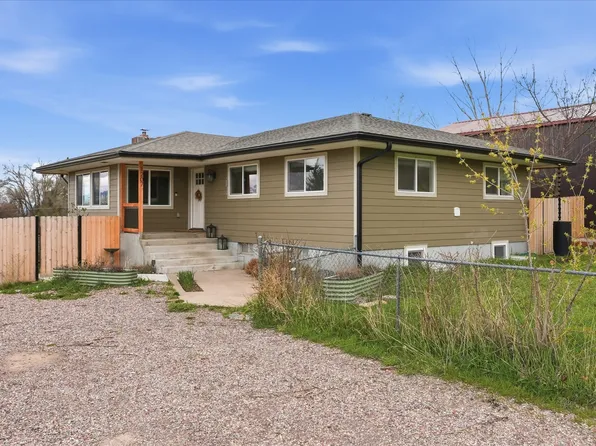 1207 13th Ave E, Polson, MT 59860