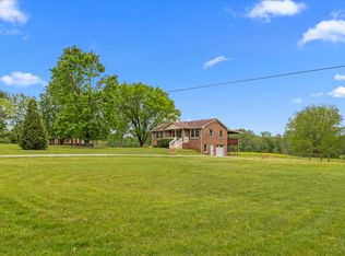 530 Pruett Rd, Dickson, TN 37055